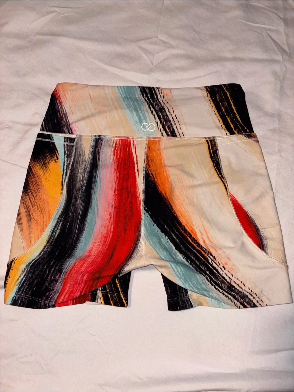 CALIA WOMEN’S ENERGIZE, HIGH-RISE BIKE SHORTS. Size Medium